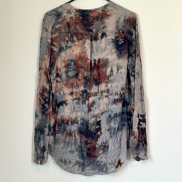 Young Fabulous & Broke Hayes Multicolor Tie Dyed Henley Long Sleeve Blouse - M - Picture 8 of 10